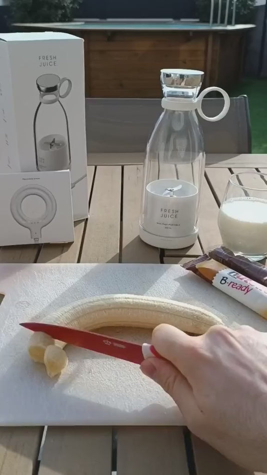 Ultra - Mini Mixeur 2en1 Blender et Gourde - Facile à Utiliser --Chargement USB - Idéal pour Jus de Fruits Milkshake et Soupe - Capacité 350 ML